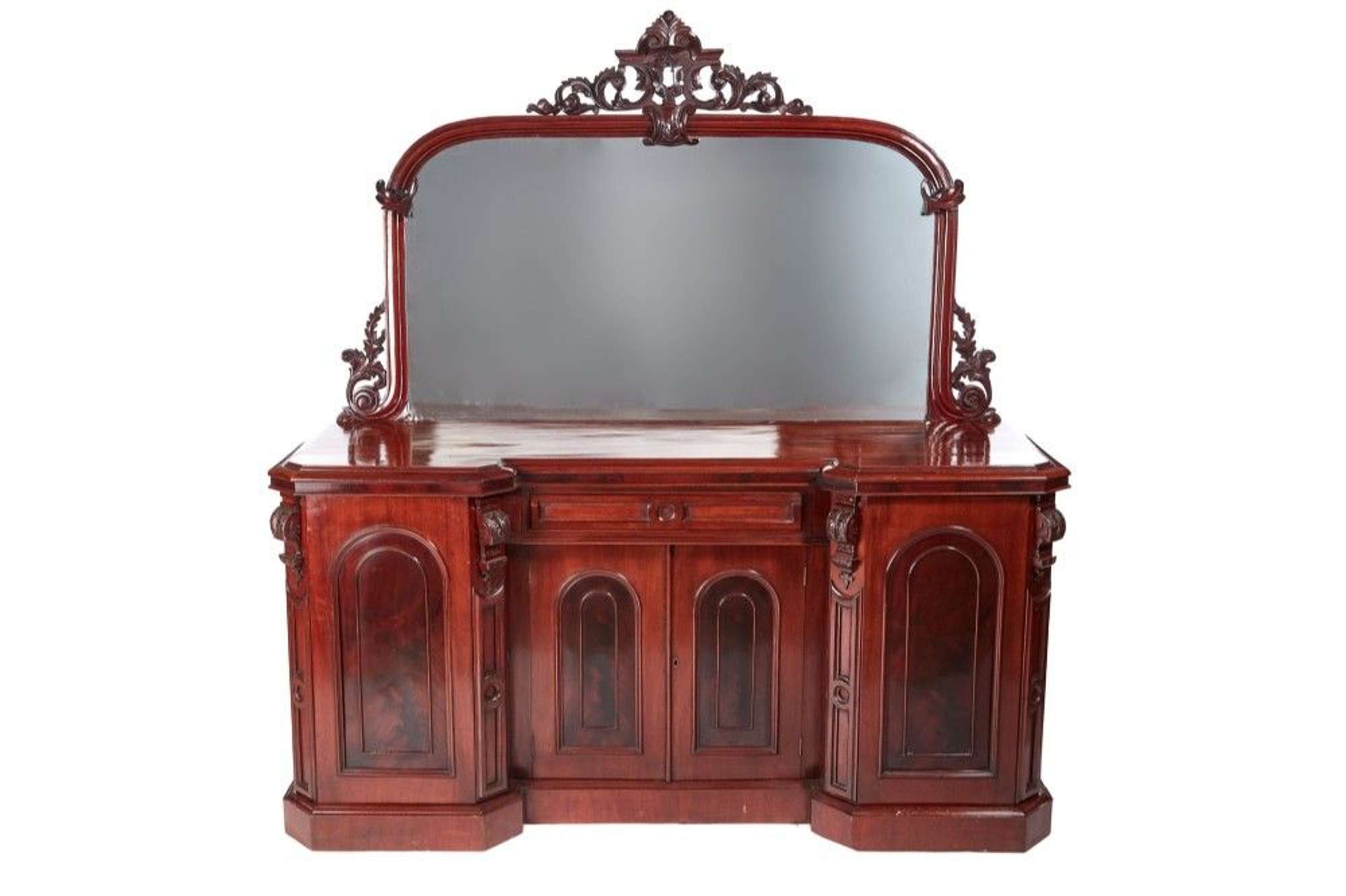 Quality Antique Carved Victorian Mahogany Mirror Back Sideboard