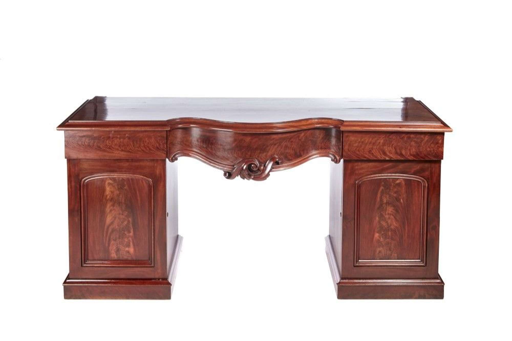 Magnificent Quality Antique Victorian Mahogany Sideboard