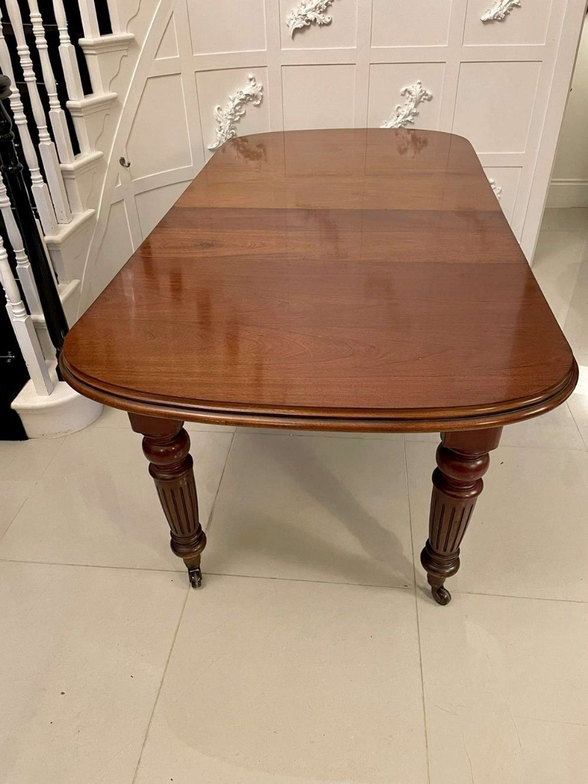 Antique Victorian Quality Mahogany Extending Dining Table
