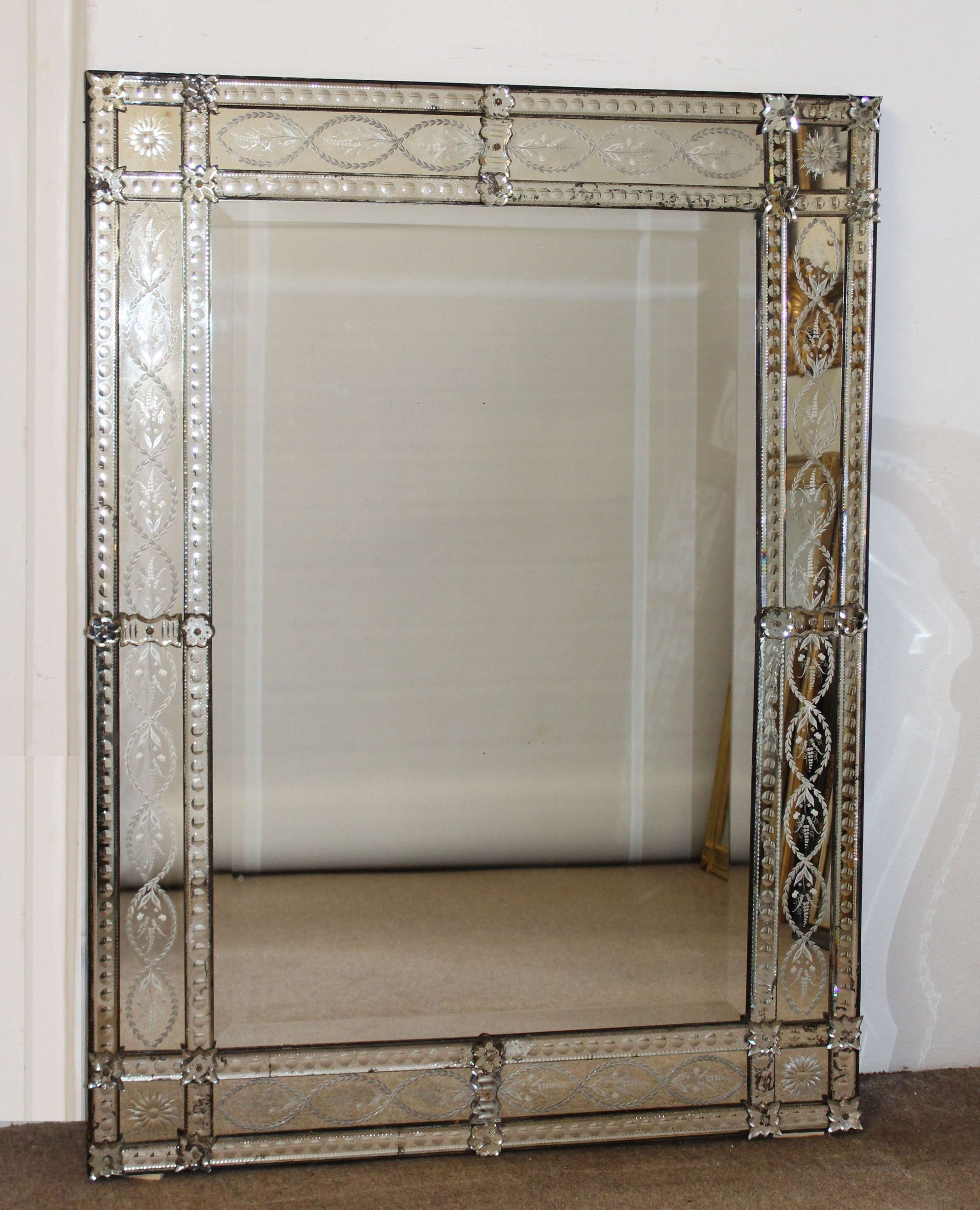Decorative antique Venetian margin mirror