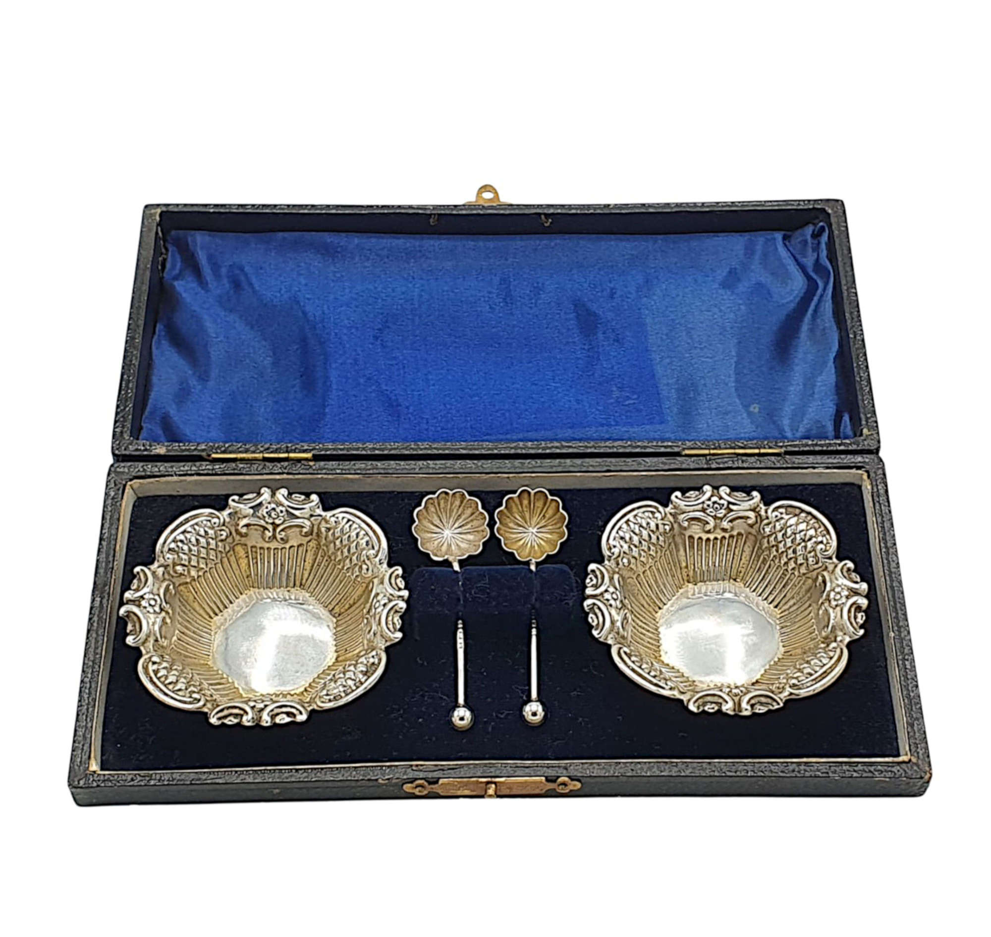 Early 20th Century Edwardian Boxed Sterling Silver Salts And Spoons
