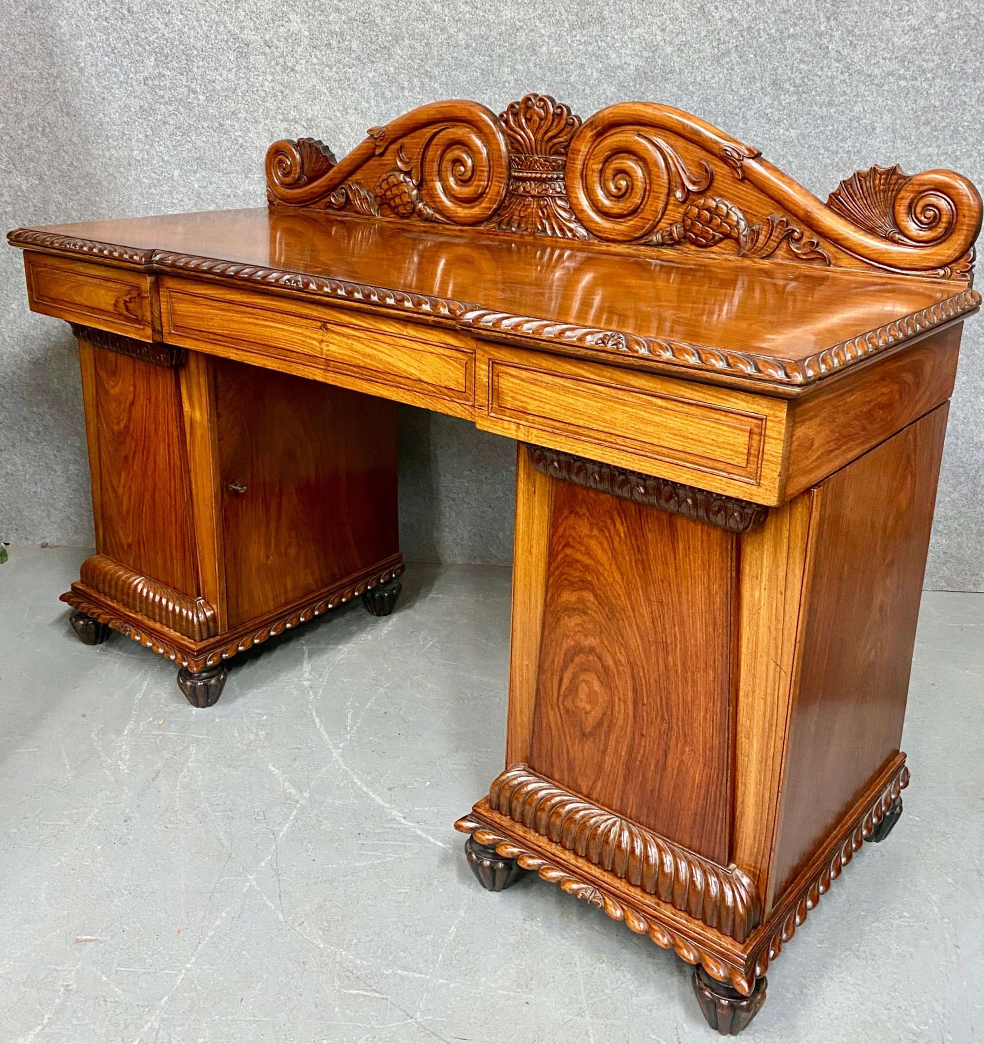Fine Anglo-indian Rosewood Sideboard