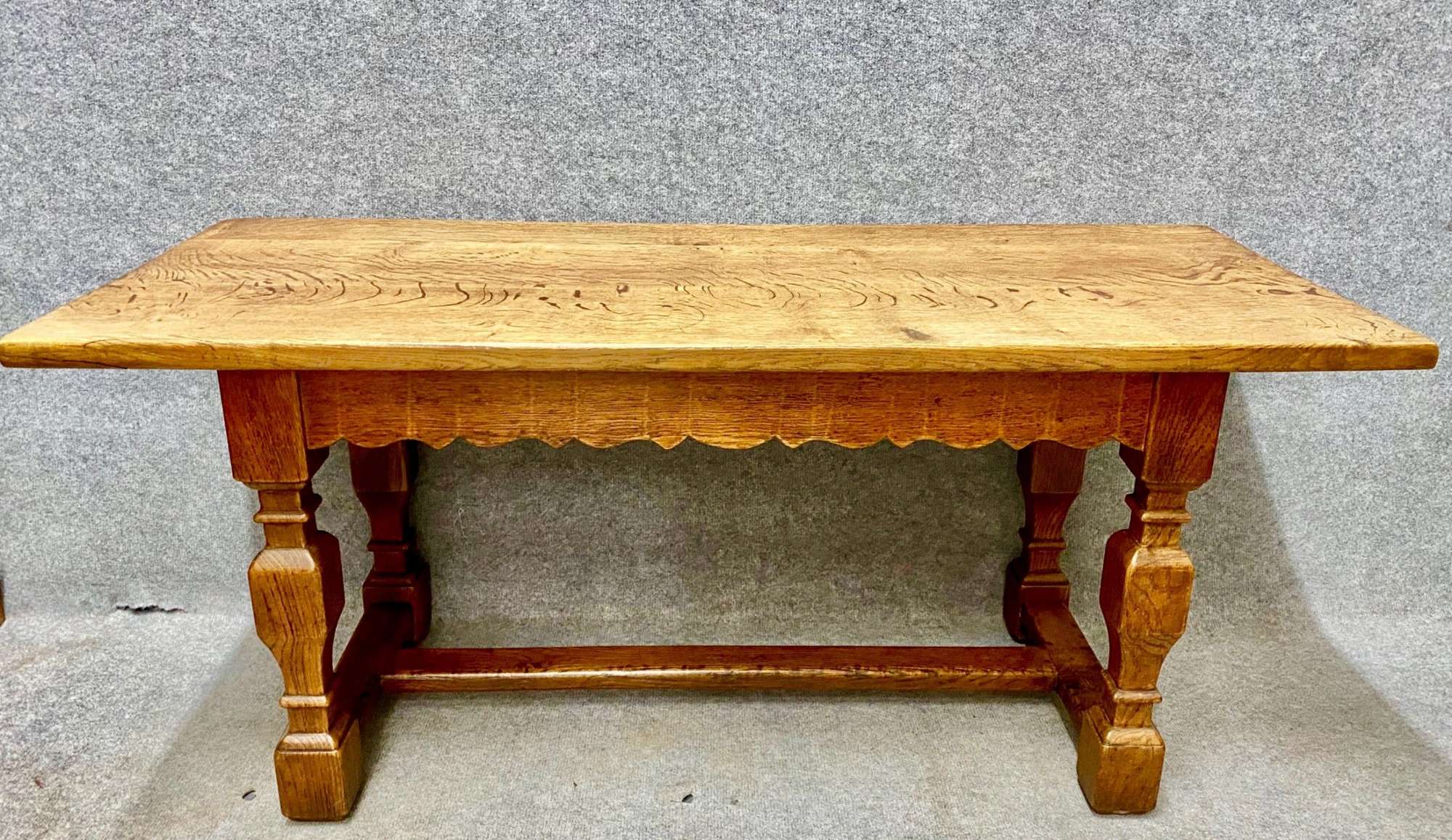 Solid Oak 18th.century Style Coffee Table