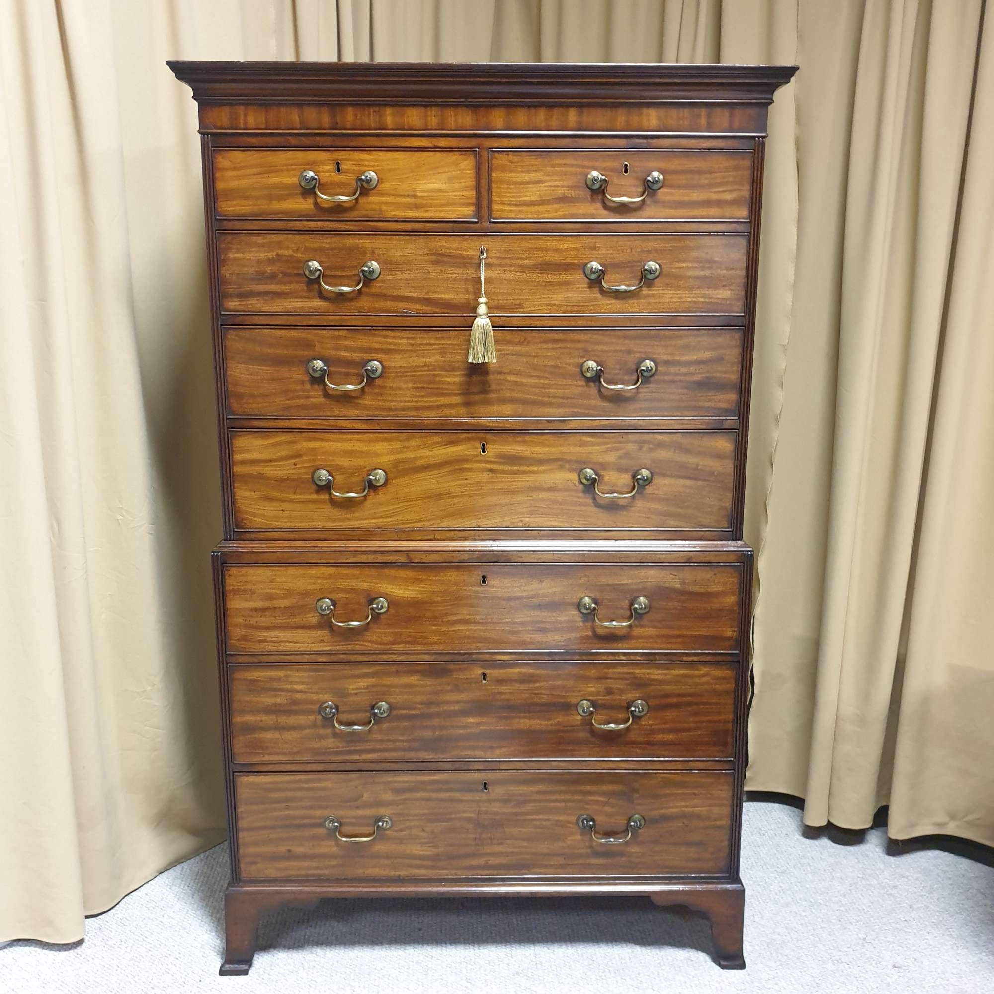 Very Nice Georgian Mahogany Chest On Antique Chest Of Drawers