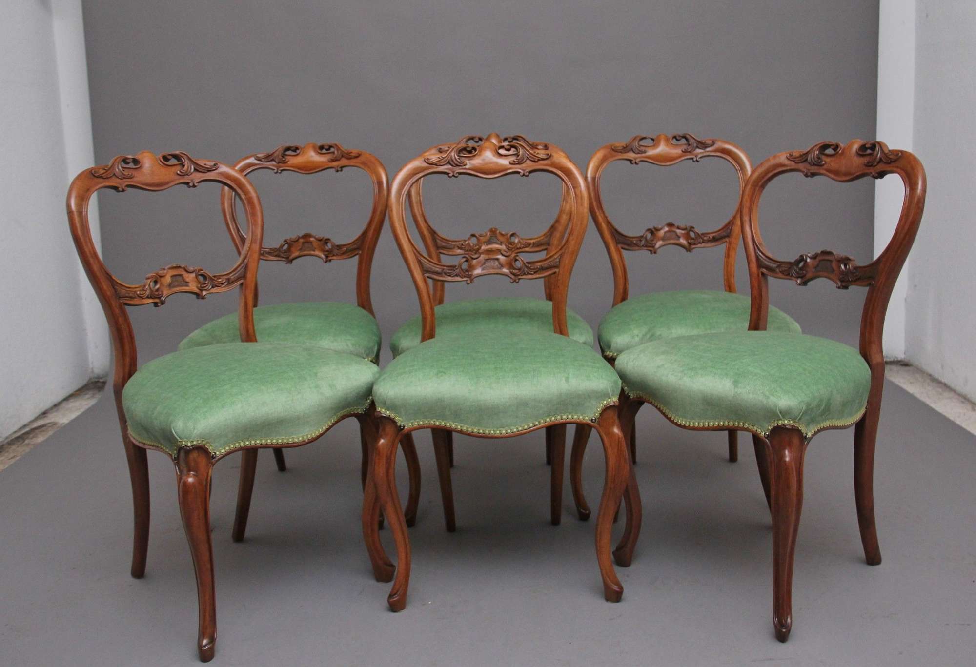 Set Of Six 19th Century Walnut Dining Chairs