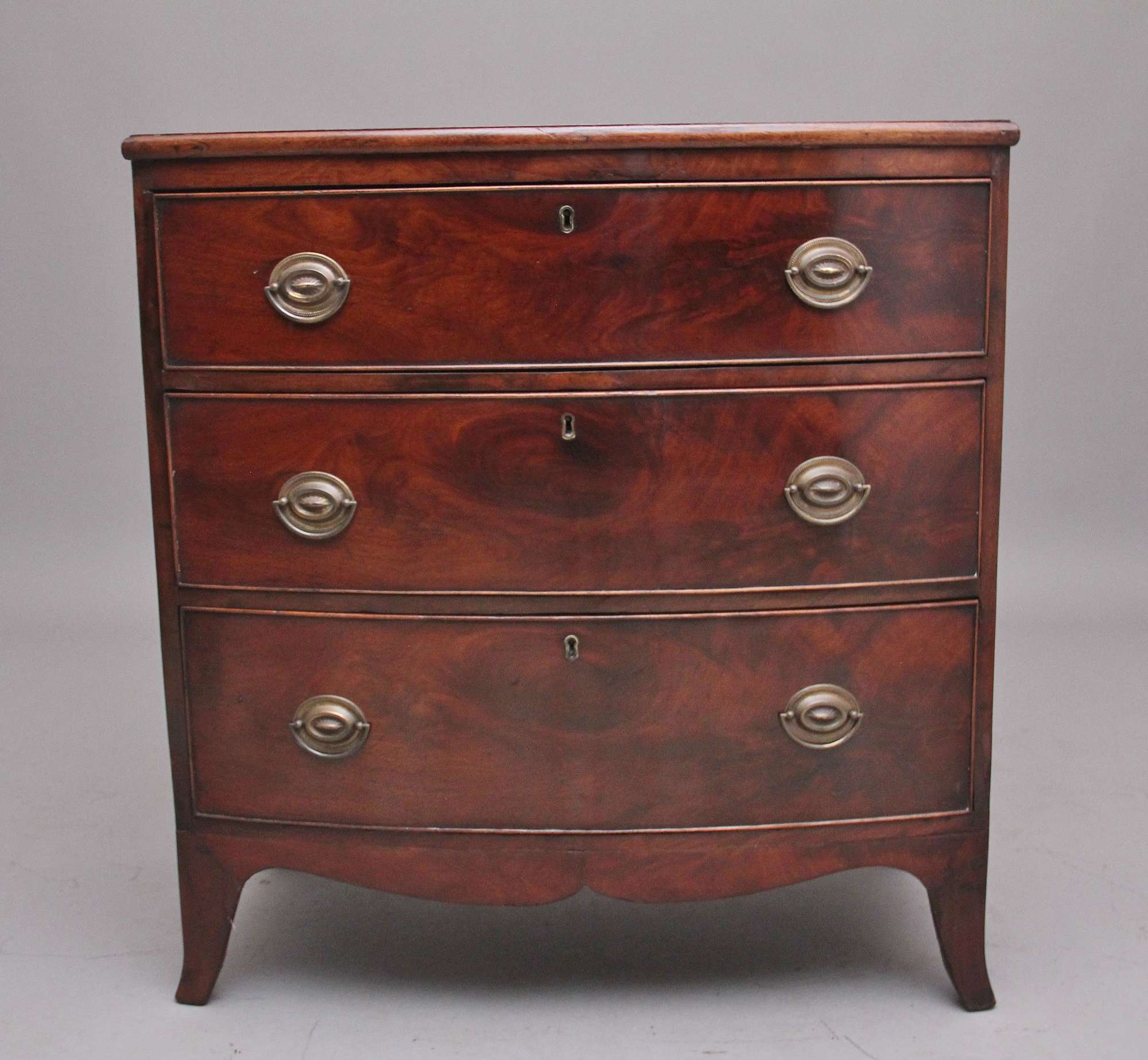 Early 19th Century Mahogany Bowfront Antique Chest Of Drawers