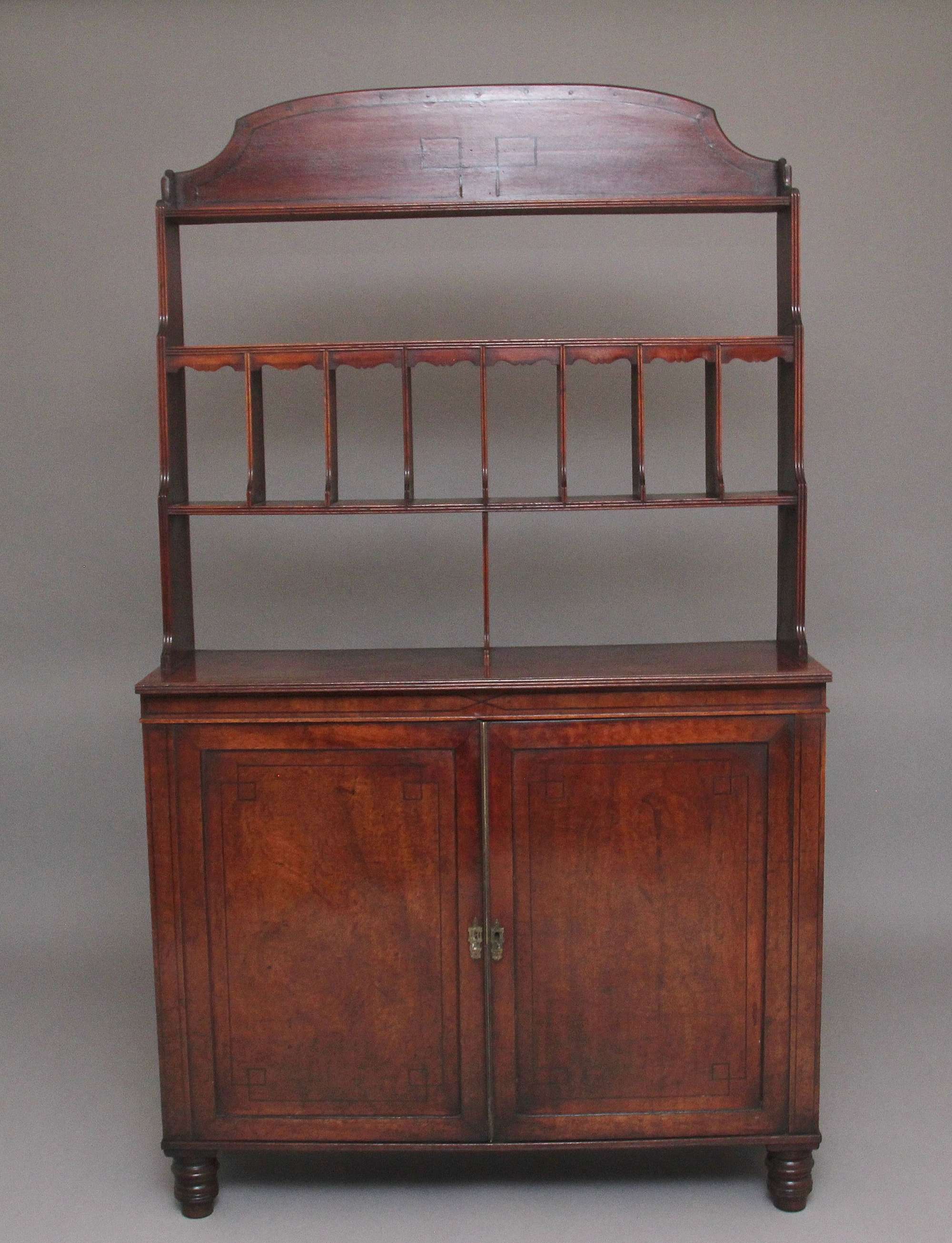 Early 19th Century Mahogany Open Top Cabinet